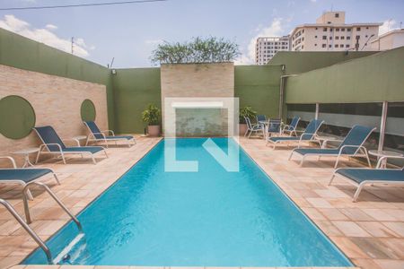 Apartamento à venda com 145m², 3 quartos e 2 vagas Apartamento à venda com 145m², 3 quartos e 2 vagasÁrea comum - Piscina