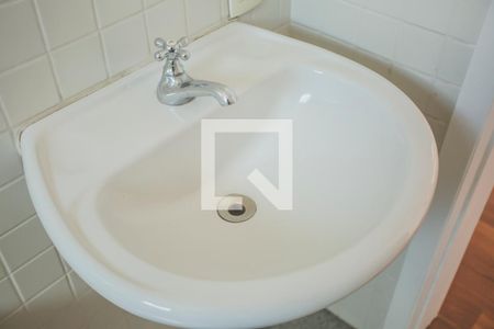 Apartamento à venda com 145m², 3 quartos e 2 vagas Apartamento à venda com 145m², 3 quartos e 2 vagasBanheiro - 2