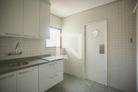 Apartamento à venda com 145m², 3 quartos e 2 vagas Apartamento à venda com 145m², 3 quartos e 2 vagasCozinha
