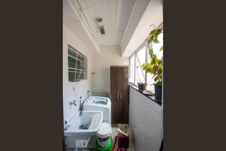 Area de Serviço de apartamento para alugar com 3 quartos, 110m² em Liberdade, São Paulo