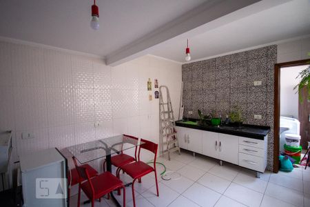 Cozinha de apartamento para alugar com 3 quartos, 110m² em Liberdade, São Paulo