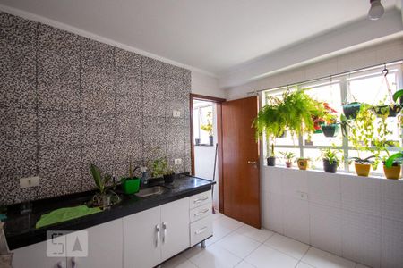 Apartamento para alugar com 110m², 3 quartos e sem vaga Apartamento para alugar com 110m², 3 quartos e sem vagaCozinha