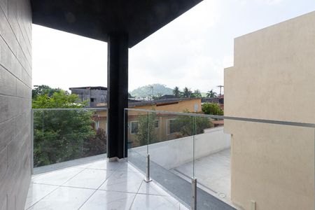 Casa de condomínio para alugar com 95m², 2 quartos e 2 vagas Casa de condomínio para alugar com 95m², 2 quartos e 2 vagasVaranda da suíte