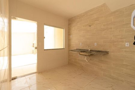 Casa de condomínio para alugar com 95m², 2 quartos e 2 vagas Casa de condomínio para alugar com 95m², 2 quartos e 2 vagasCozinha