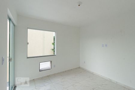 Casa de condomínio para alugar com 95m², 2 quartos e 2 vagas Casa de condomínio para alugar com 95m², 2 quartos e 2 vagasSuíte