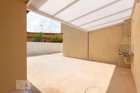 Casa de condomínio para alugar com 95m², 2 quartos e 2 vagas Casa de condomínio para alugar com 95m², 2 quartos e 2 vagasVaranda gourmet