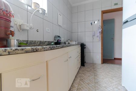 Cozinha de apartamento à venda com 1 quarto, 76m² em Centro, Campinas