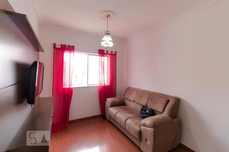 Apartamento à venda com 76m², 1 quarto e 1 vagaSalas