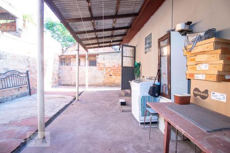 Casa à venda com 186m², 1 quarto e 1 vagaÁrea de Serviço