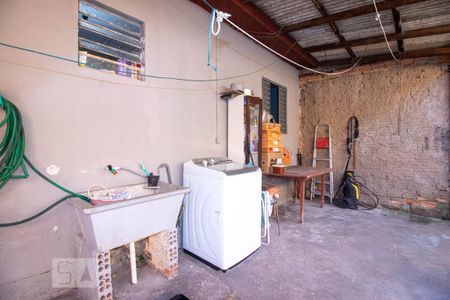 Casa à venda com 186m², 1 quarto e 1 vagaÁrea de Serviço