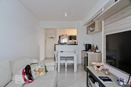 Apartamento à venda com 63m², 2 quartos e 2 vagasSala