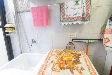 Apartamento para alugar com 65m², 2 quartos e 1 vaga Apartamento para alugar com 65m², 2 quartos e 1 vagaÁrea de Serviço