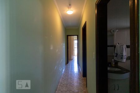 Corredor de apartamento para alugar com 2 quartos, 65m² em Vila Alzira, Santo André