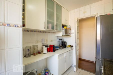 Apartamento à venda com 57m², 2 quartos e 2 vagasCozinha 