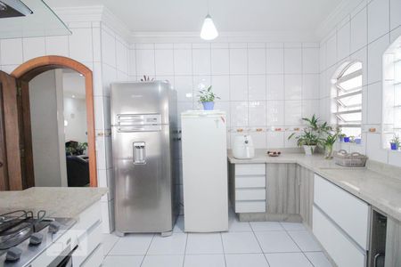 Casa à venda com 615m², 3 quartos e 4 vagascozinha