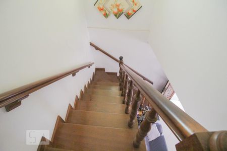 Casa à venda com 615m², 3 quartos e 4 vagasescada sala