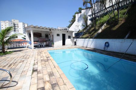 Casa à venda com 615m², 3 quartos e 4 vagaspiscina