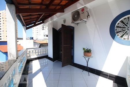 Casa à venda com 615m², 3 quartos e 4 vagasvaranda