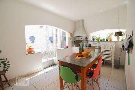 Casa à venda com 615m², 3 quartos e 4 vagasÁrea Gourmet