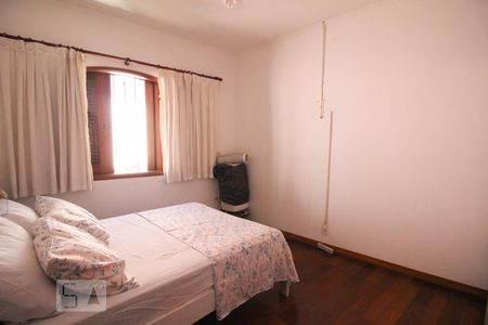 Casa à venda com 615m², 3 quartos e 4 vagasquarto 3