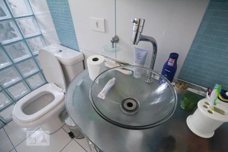 Casa à venda com 615m², 3 quartos e 4 vagasbanheiro 2