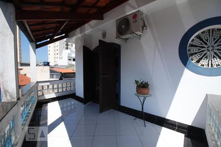 Casa à venda com 615m², 3 quartos e 4 vagasvaranda