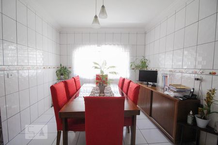 Casa à venda com 615m², 3 quartos e 4 vagascozinha