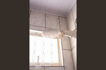Casa para alugar com 40m², 1 quarto e sem vagaChuveiro