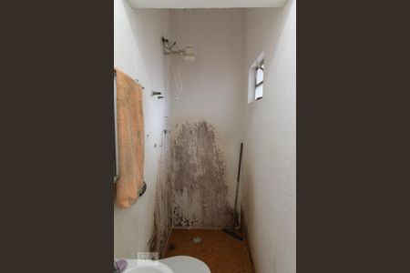 Casa à venda com 340m², 4 quartos e sem vaga Casa à venda com 340m², 4 quartos e sem vagaCasa2/banheiro