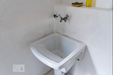 Casa à venda com 340m², 4 quartos e sem vaga Casa à venda com 340m², 4 quartos e sem vagaTanque