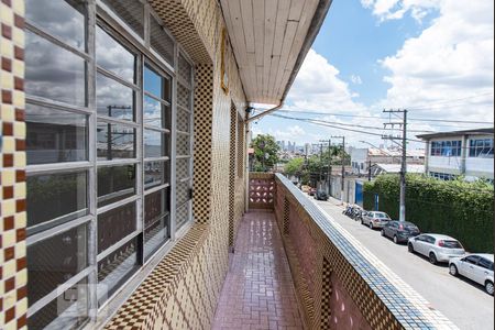 Varanda de casa à venda com 4 quartos, 340m² em Vila Moraes, São Paulo