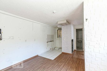 Sala/Cozinha de apartamento à venda com 2 quartos, 40m² em Glória, Porto Alegre
