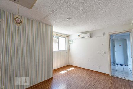 Sala/Cozinha de apartamento à venda com 2 quartos, 40m² em Glória, Porto Alegre