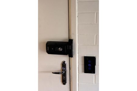 Apartamento à venda com 49m², 2 quartos e 1 vagaFechadura eletrônica