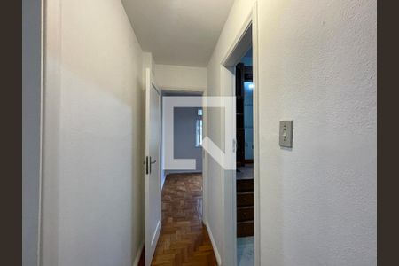 corredor  de apartamento para alugar com 2 quartos, 82m² em Botafogo, Rio de Janeiro
