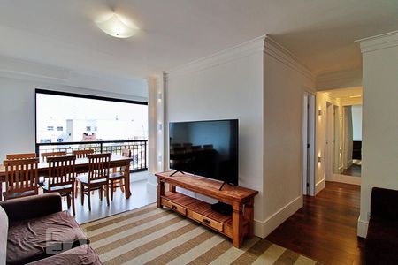 Apartamento à venda com 71m², 3 quartos e 1 vaga Apartamento à venda com 71m², 3 quartos e 1 vagaSala