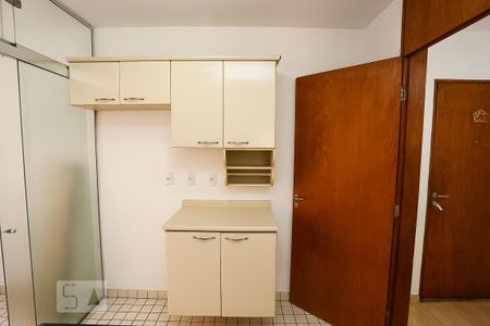 Apartamento à venda com 74m², 2 quartos e 1 vaga Apartamento à venda com 74m², 2 quartos e 1 vagaCozinha