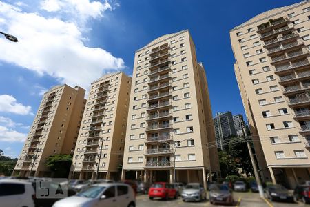Apartamento à venda com 74m², 2 quartos e 1 vaga Apartamento à venda com 74m², 2 quartos e 1 vagaFachada