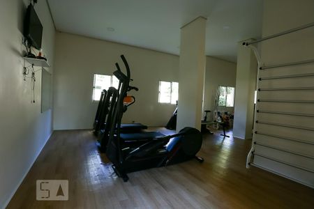 Apartamento à venda com 74m², 2 quartos e 1 vaga Apartamento à venda com 74m², 2 quartos e 1 vagaÁrea comum - Academia
