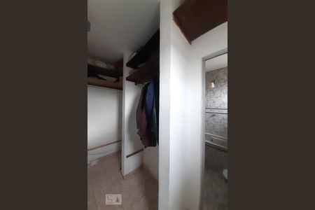 Apartamento à venda com 150m², 4 quartos e 1 vagaCloset da suíte