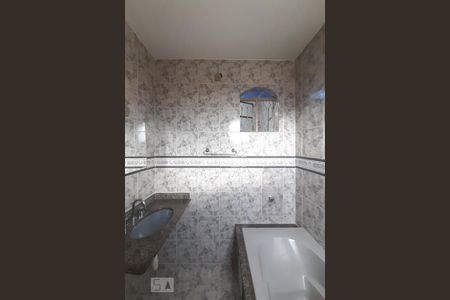 Apartamento à venda com 150m², 4 quartos e 1 vagaBanheiro da Suíte 2