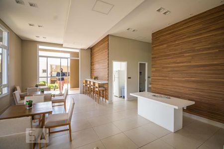 Apartamento à venda com 56m², 2 quartos e 1 vaga Apartamento à venda com 56m², 2 quartos e 1 vagaÁrea comum - Salão de festas