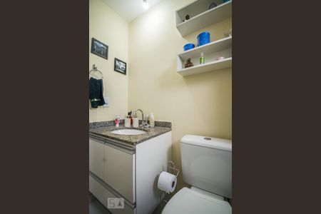 Apartamento à venda com 56m², 2 quartos e 1 vaga Apartamento à venda com 56m², 2 quartos e 1 vagaBanheiro da Suíte