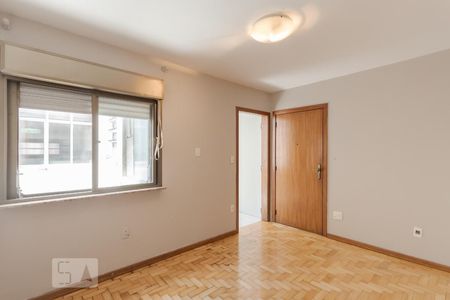 Sala de apartamento para alugar com 2 quartos, 54m² em Auxiliadora, Porto Alegre
