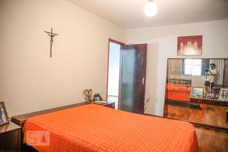 Casa à venda com 400m², 4 quartos e 2 vagas Casa à venda com 400m², 4 quartos e 2 vagasQuarto 3