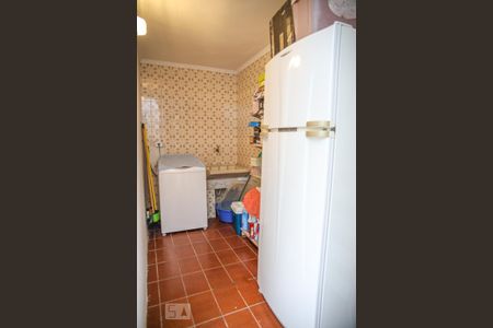 Casa à venda com 400m², 4 quartos e 2 vagas Casa à venda com 400m², 4 quartos e 2 vagasLavanderia