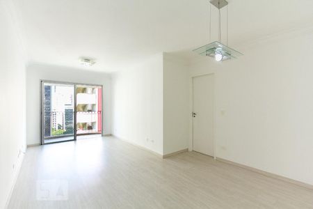 Sala de apartamento à venda com 3 quartos, 75m² em Moema, São Paulo