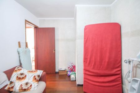 Casa à venda com 340m², 4 quartos e 3 vagasquarto 2