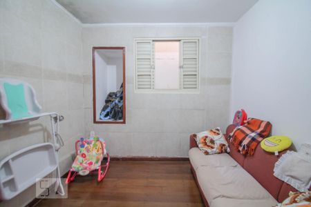 Casa à venda com 340m², 4 quartos e 3 vagasquarto 2