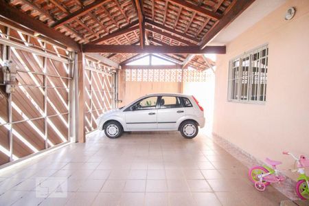 Casa à venda com 340m², 4 quartos e 3 vagasgaragem